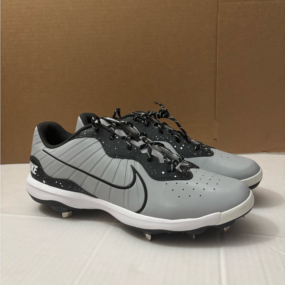 Size 16 - Nike Alpha Huarache Varsity 4 Low Wolf Grey